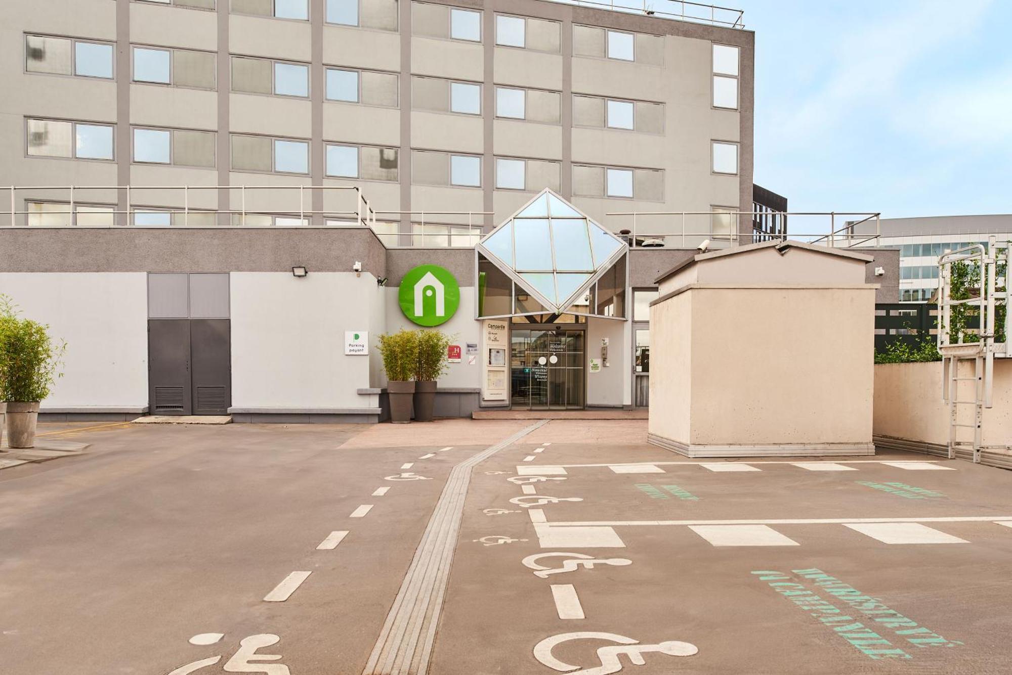 Campanile Paris Sud - Porte d'Orléans - Arcueil Esterno foto